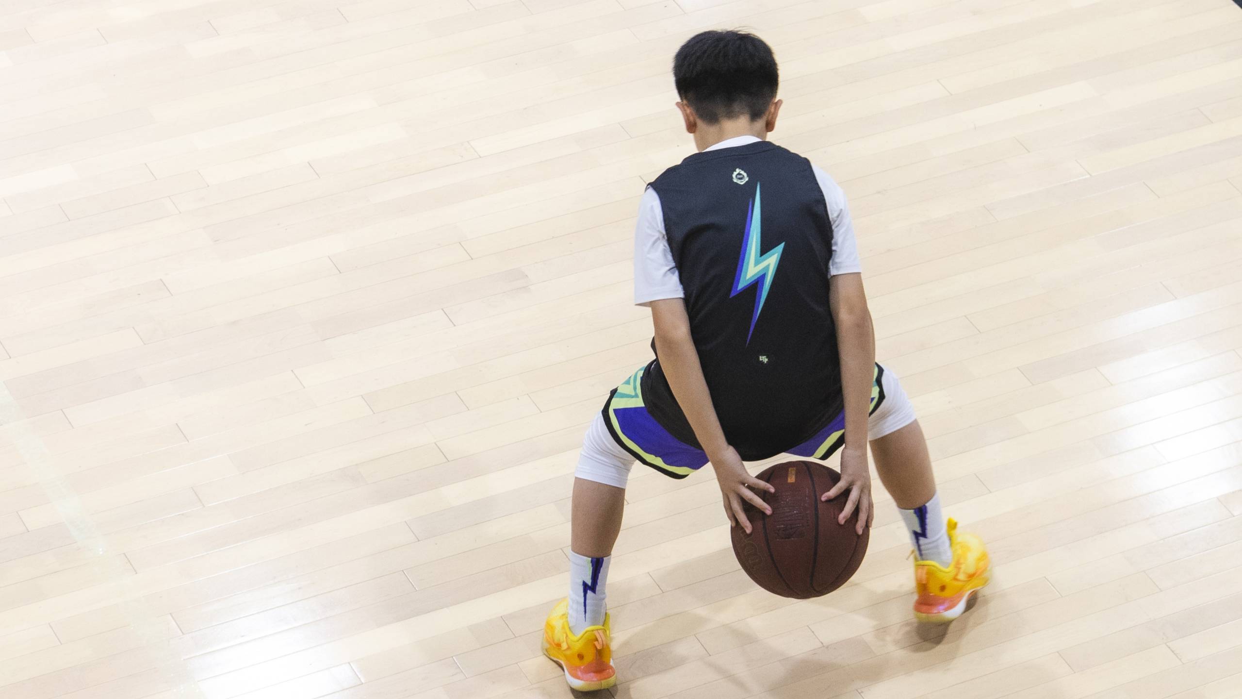 BASKETBALL TRAINING